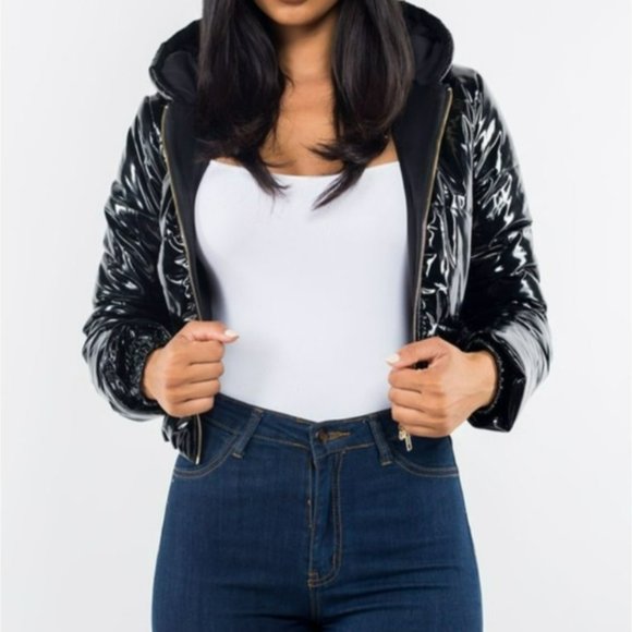 Kaylee Kollection Glossy Crop Jacket Black Size Medium NWT - Picture 1 of 3
